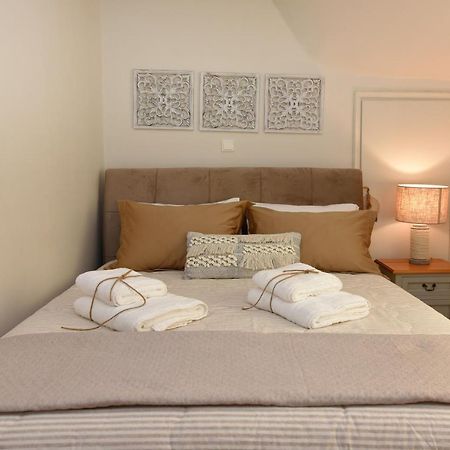 Almanza Apartment Syros แอร์มูโปลี ภายนอก รูปภาพ