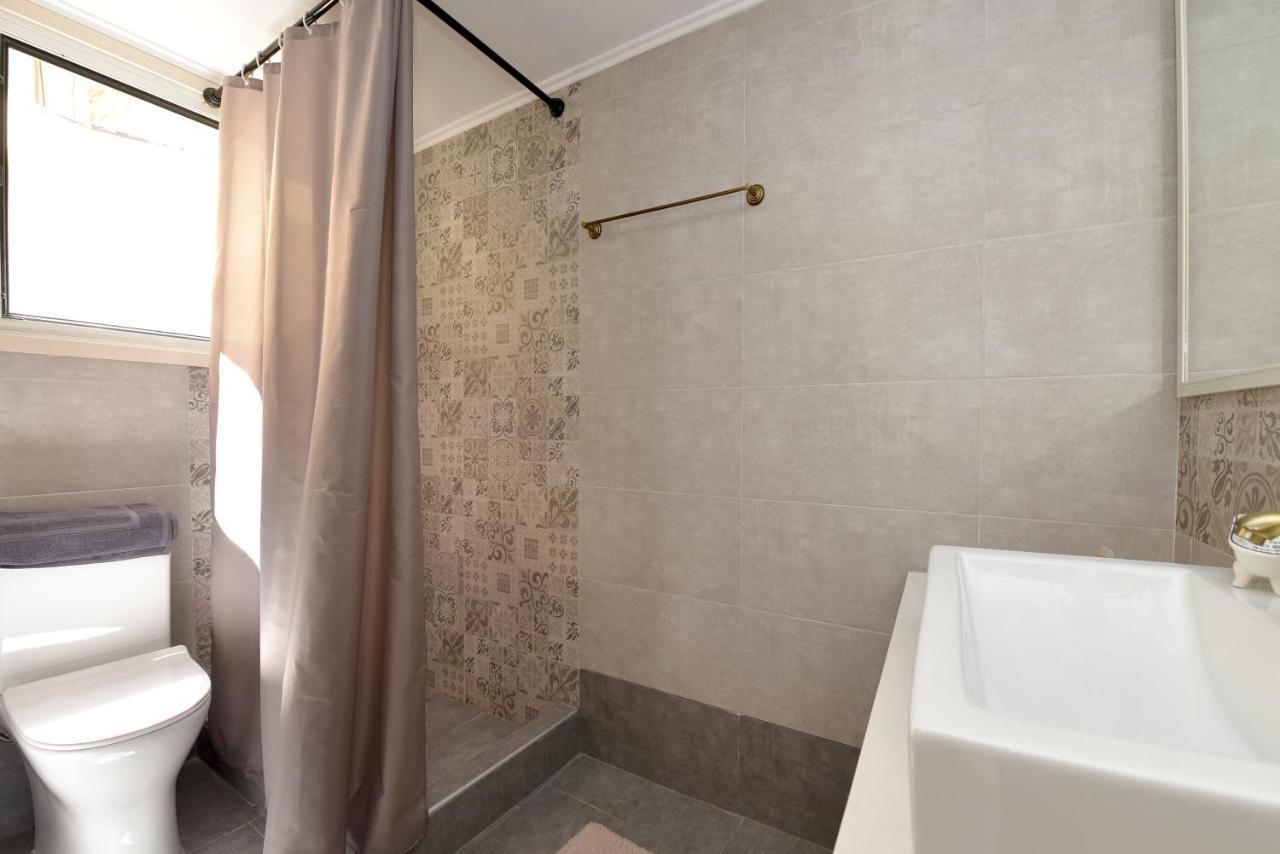 Almanza Apartment Syros แอร์มูโปลี ภายนอก รูปภาพ